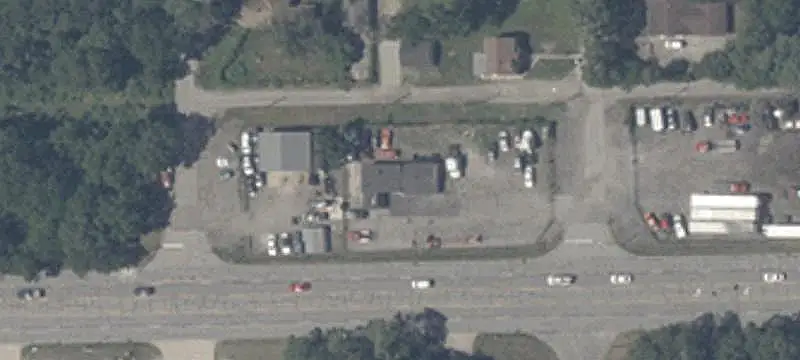 Two-Bay Auto Shop with Lift