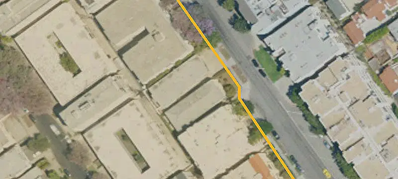 5-Unit Apartment Building