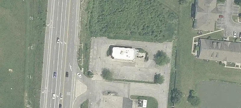 Former Restaurant Retail Space