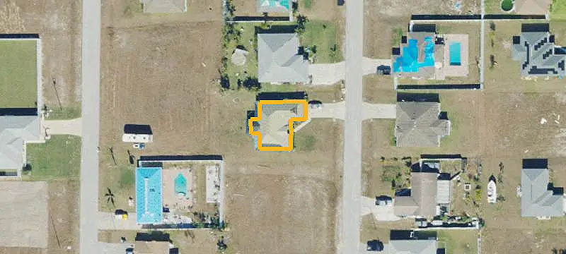 2216 Northwest 6th Place, Cape Coral, FL 33993