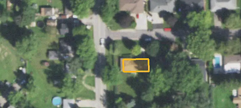 Signalized Commercial Land