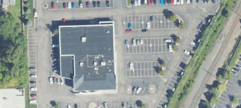 Six-Lane Highway Retail Space
