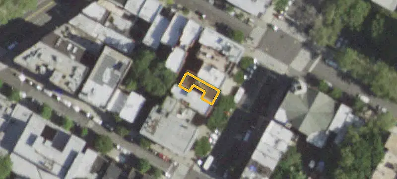 10-Unit Apartment Building