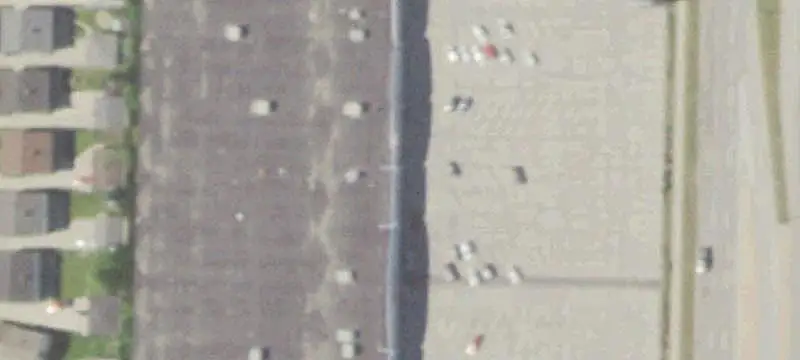 Six-Tenant Shopping Center