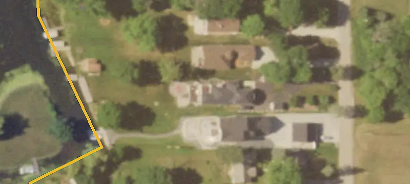 Land / Vacant Land