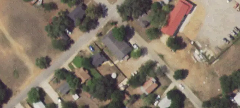 8-Unit Apartment Building