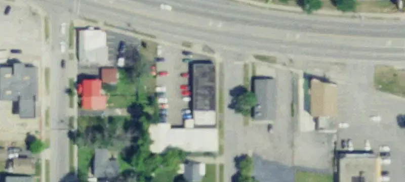 Corner Automotive Shop Building