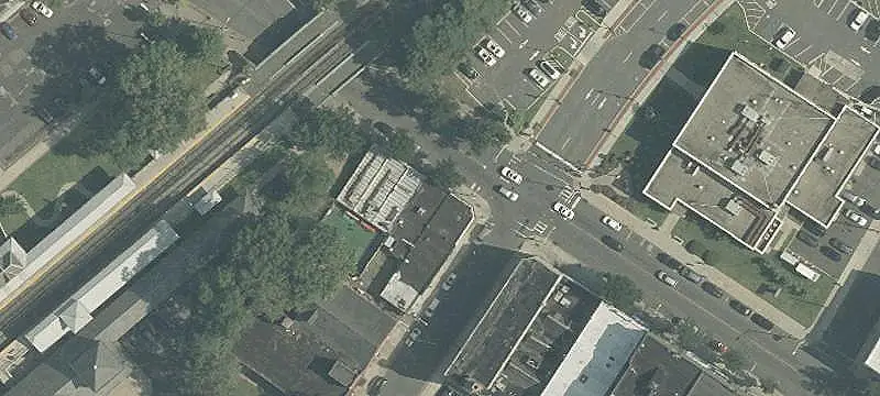Downtown Multi-Tenant Storefront Property