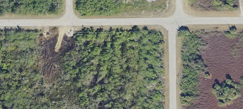3111 32nd SW Street, Lehigh Acres, FL 33976