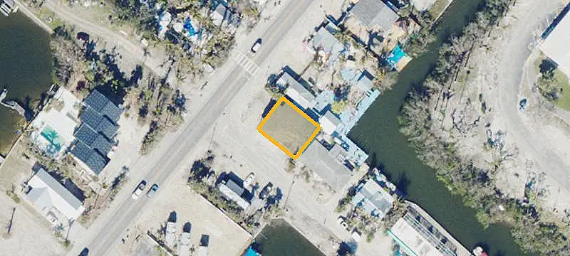 Storefront Property with Waterfront Lot