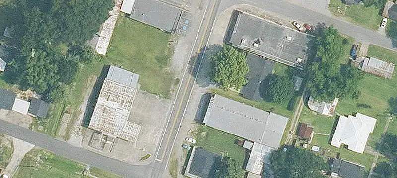 Multi-Tenant Storefront Property