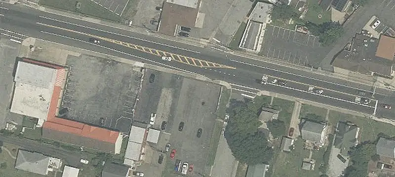 Fenced Auto Shop with Bay Doors