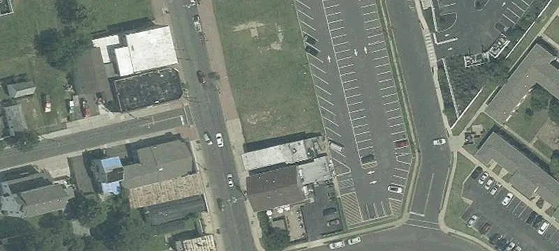 Mixed-Use Building with Warehouse