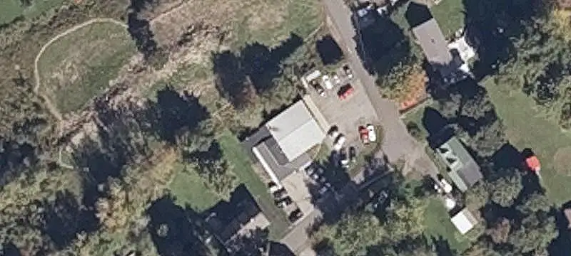 Automotive Repair Facility with Four Bays