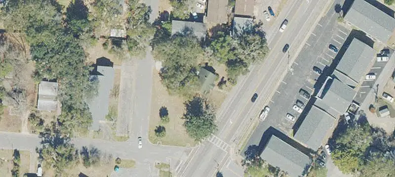 Commercial Land with Cottage
