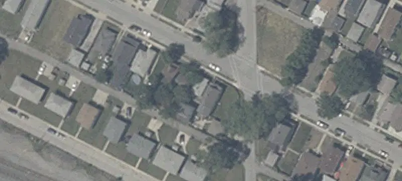 Remodeled Duplex With Tenant
