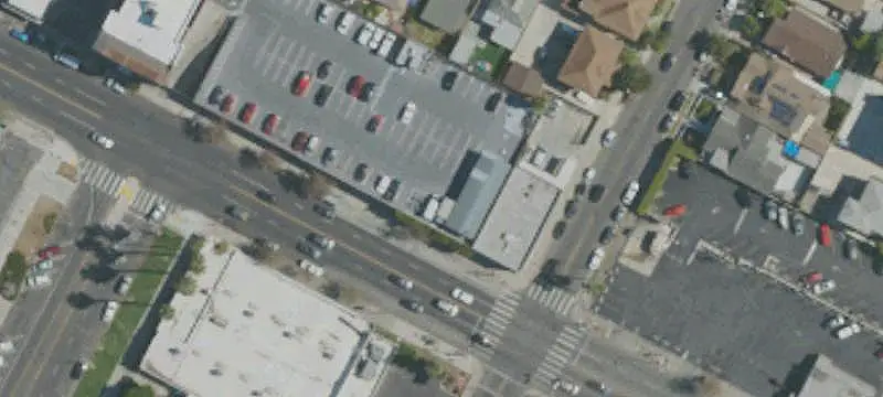 Flex Space With Rooftop Parking