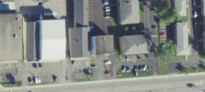 Three-Unit Retail Property