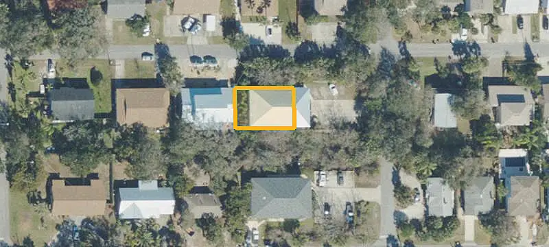 Two-Story Quadplex Near Beach