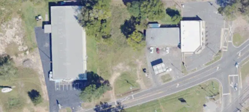 Warehouse on Commercial Land