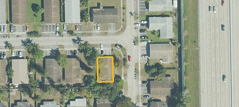 Updated Triplex with Private Entrance