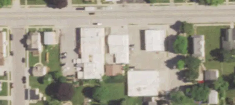 Heated Two-Building Auto Shop