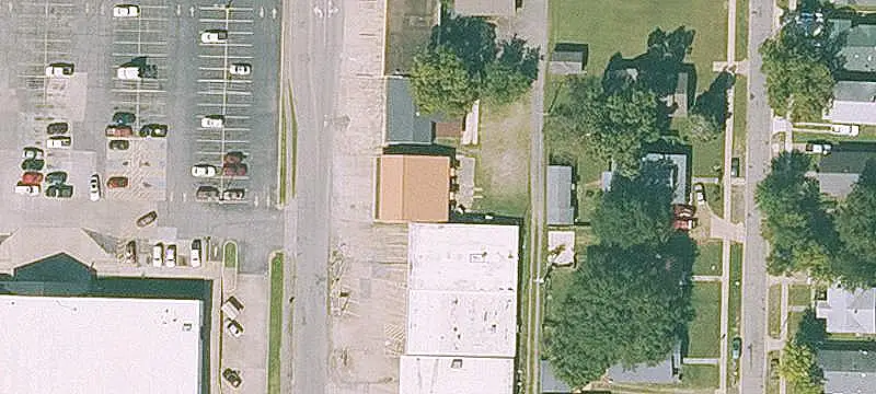 Divisible Storefront Property
