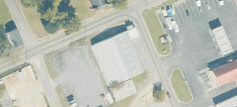 Clear-Span Warehouse Building