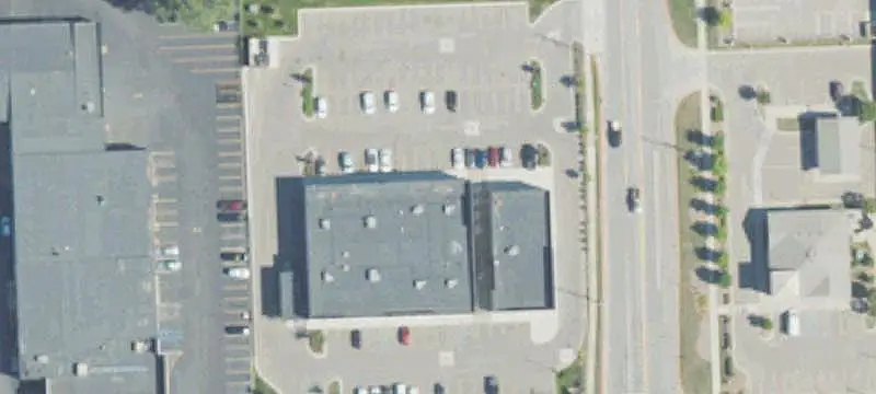 Multi-Tenant Retail Center