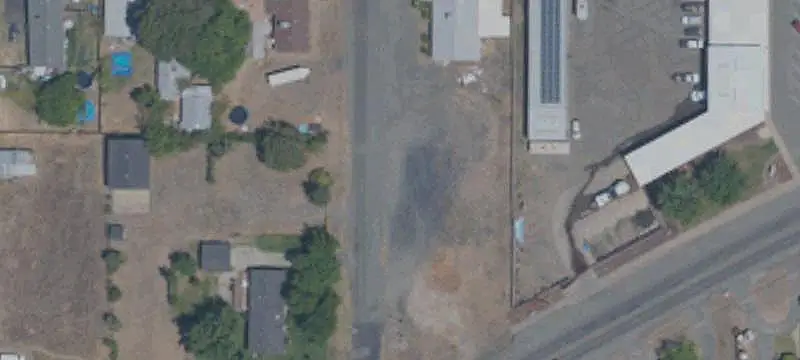 Warehouse with Divisible Floor Plan