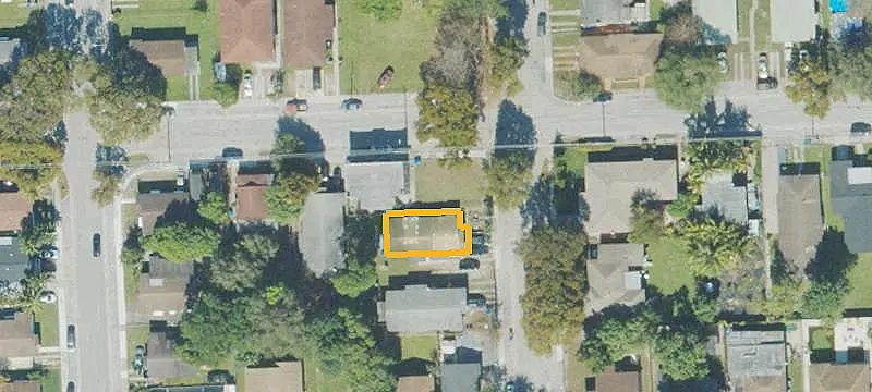 Renovated 4-Unit Quadplex