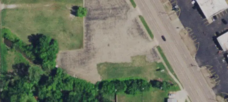 Commercial Land at Signalized Intersection