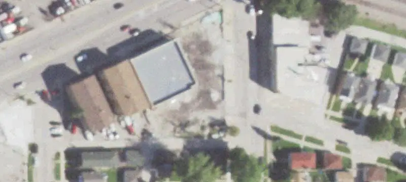 Commercial Land with Drive-Through Building