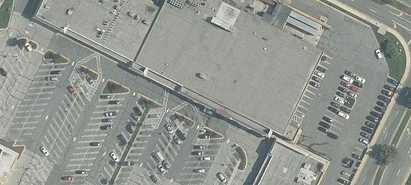 Retail Space at Diamond Square