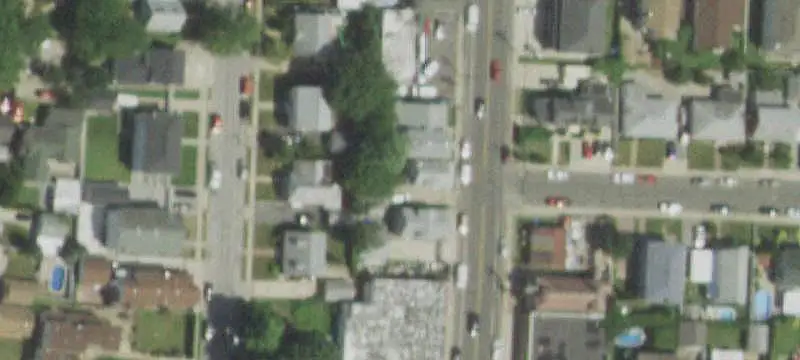 Three-Unit Flex Space