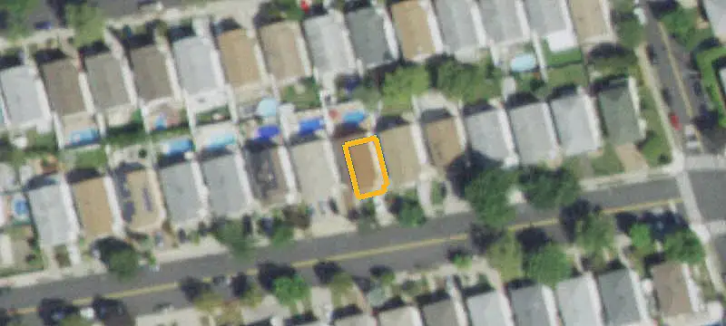 Duplex with Fenced Backyard
