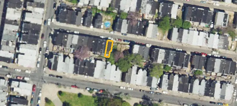 Vacant Commercial Land