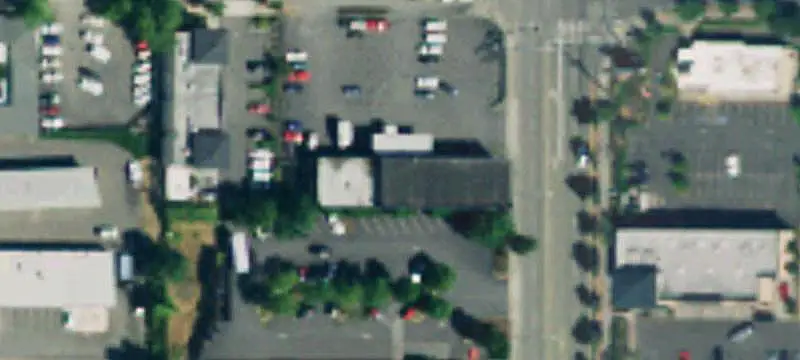 Single-Tenant Auto Shop