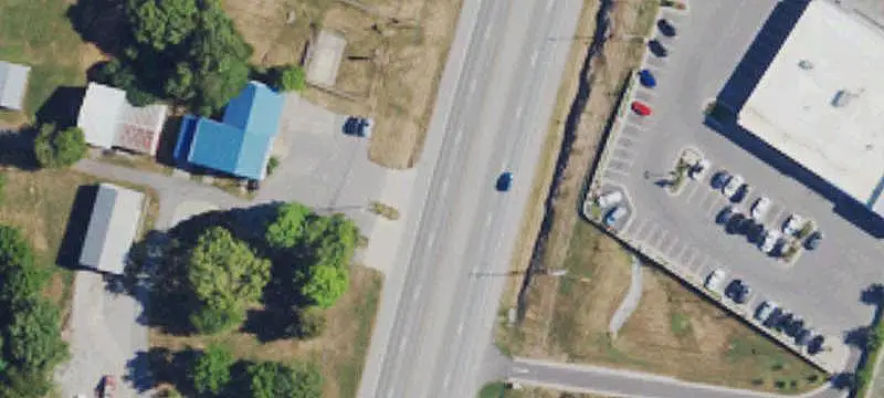 8-Bay Auto Shop