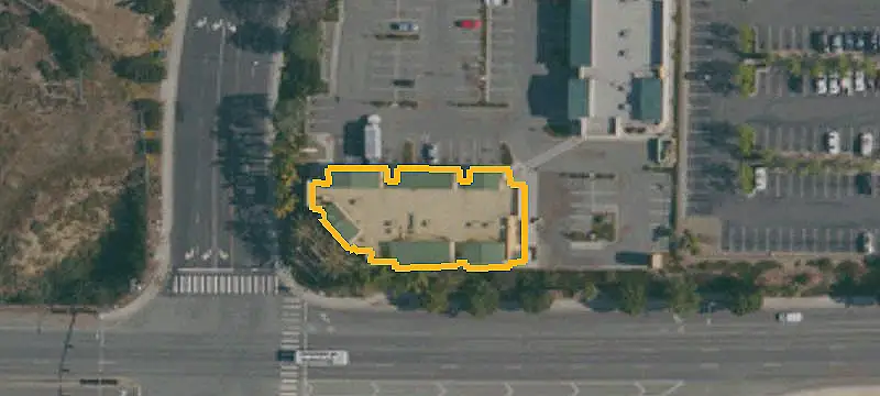 Freestanding Convenience Store Property
