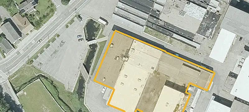 First-Floor Executive Office Units