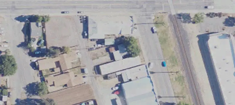Fenced-Yard Flex Property