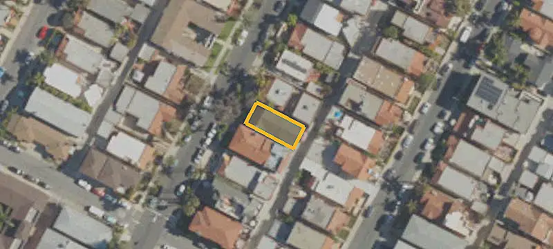 Duplex with Private Entrance