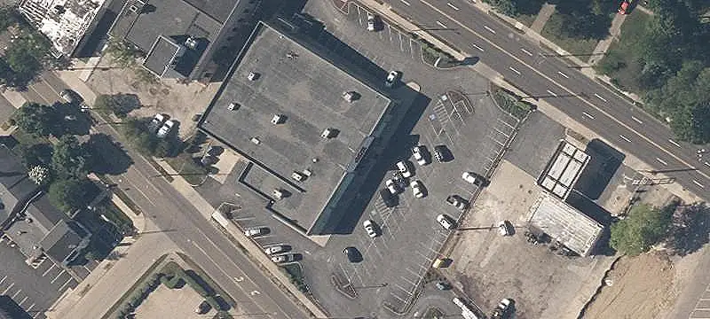 Endcap Retail Space
