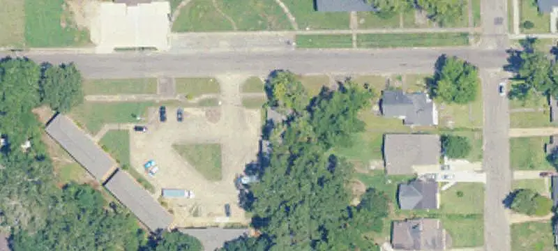 18-Unit Apartment Building