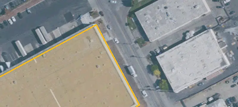 End-Cap Warehouse with Truck Access