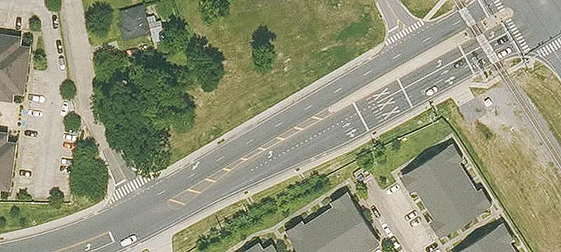 LC2-Zoned Commercial Land