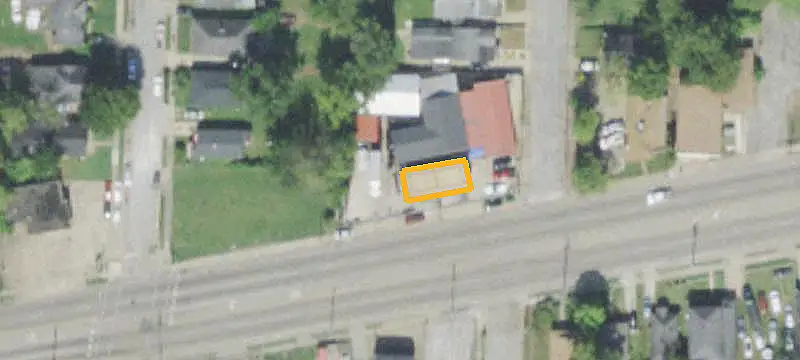 Auto Shop with Parking