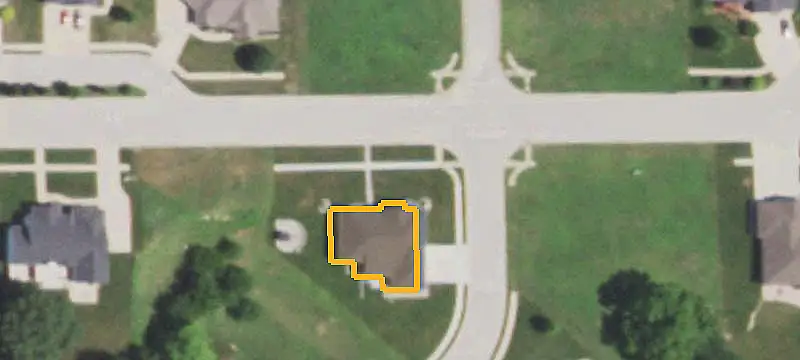 Land / Lots & Land
