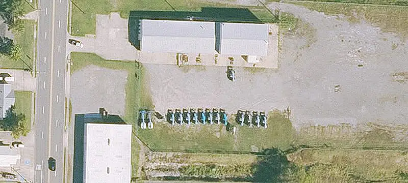Fenced Flex Space with Warehouse